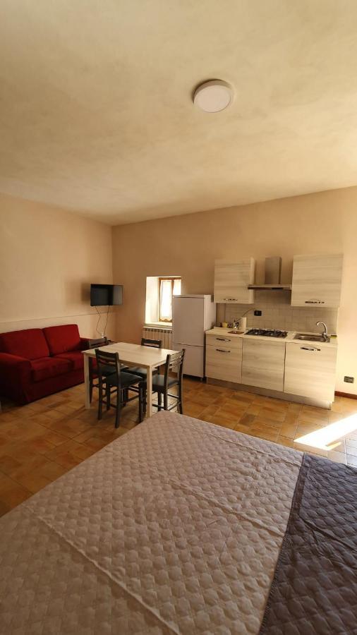 Il Borgo Di Cornillo Villa Meggiano Exteriör bild